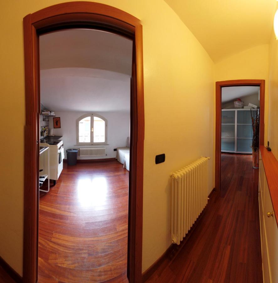 Stupenda Mansarda Centralissima, Finiture Di Lusso Carrara Ngoại thất bức ảnh